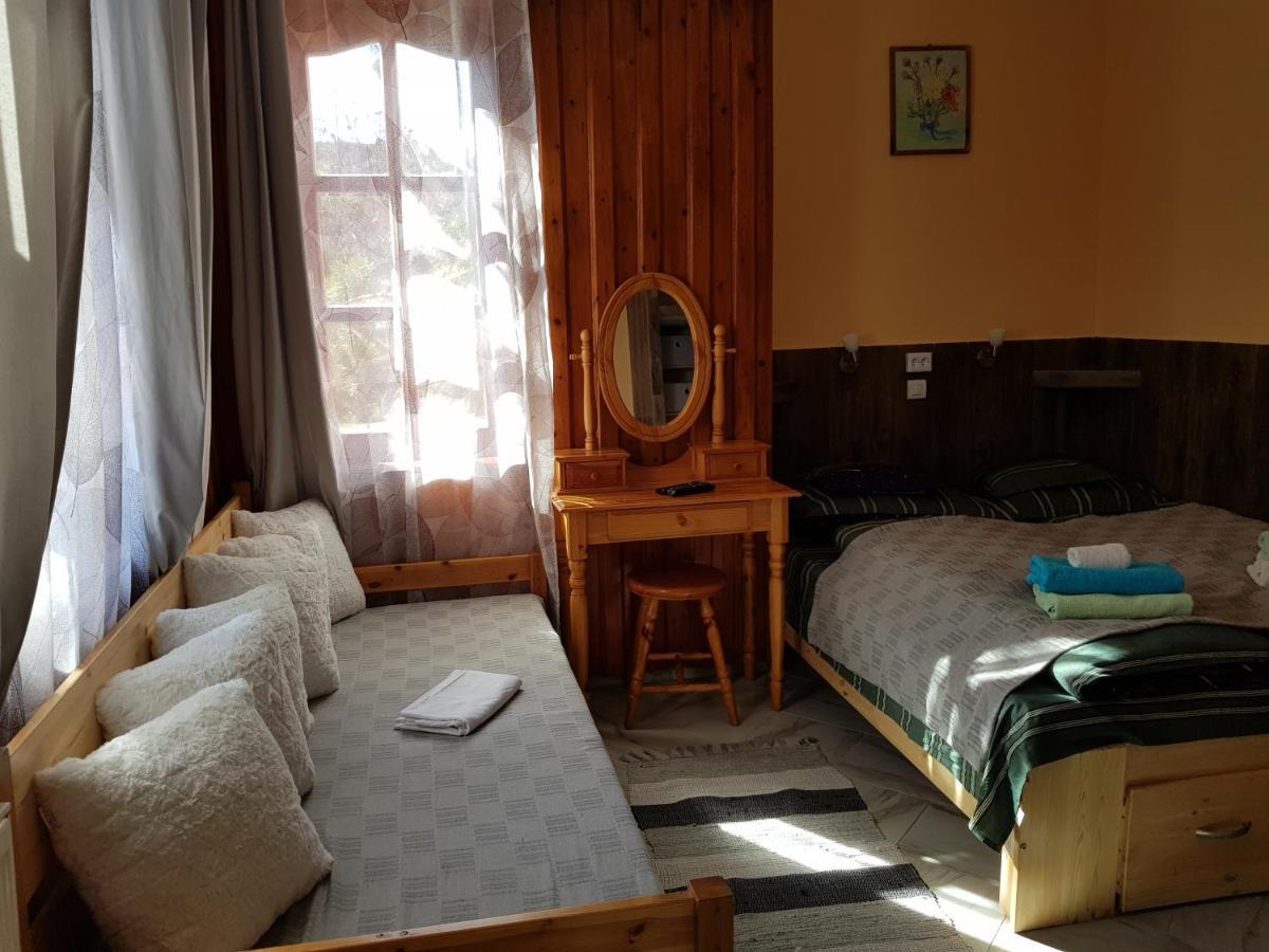 Leganyi Apartmanhaz Eger Exterior foto